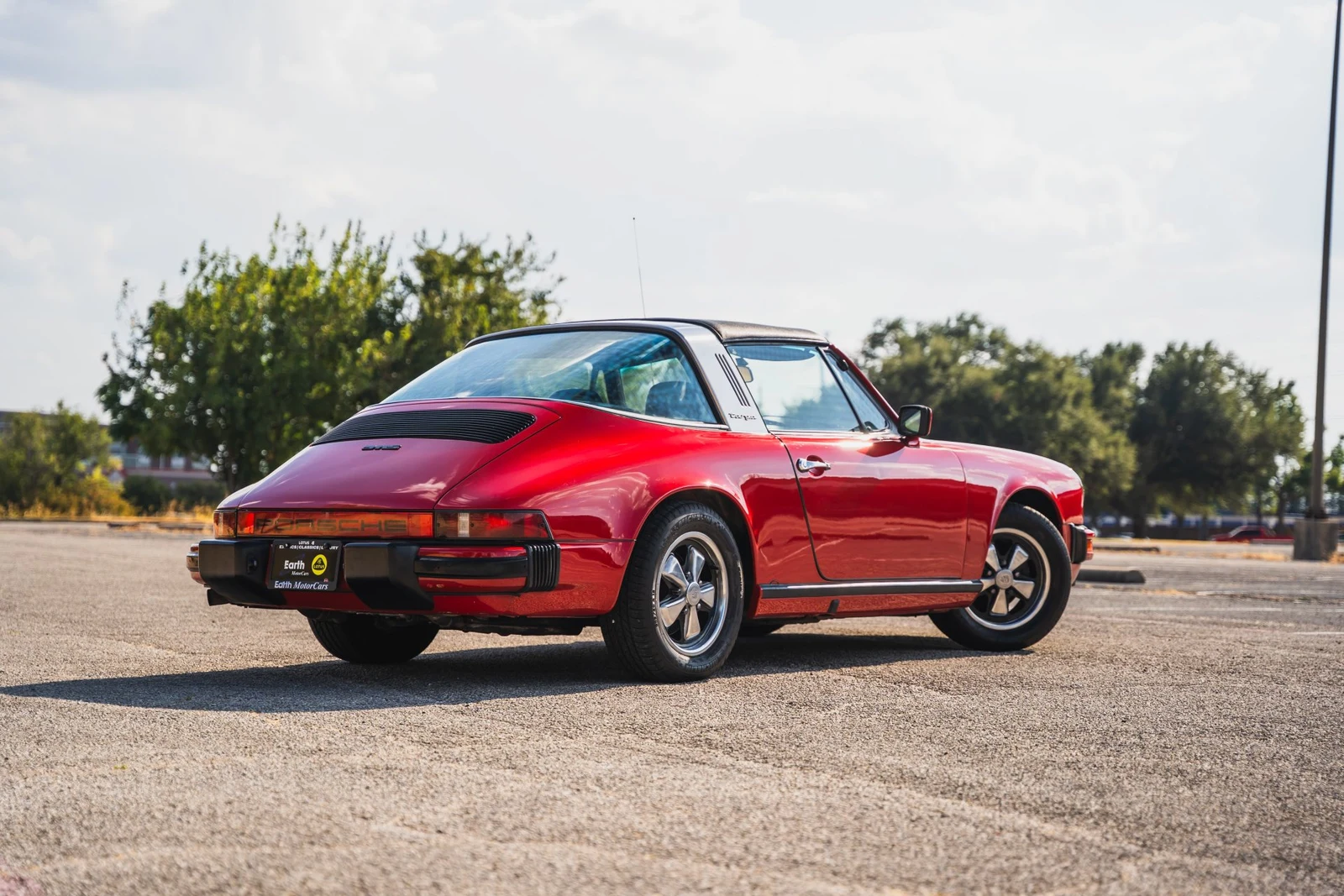 1976 Porsche 911 S Targa (G-Series), 13/30