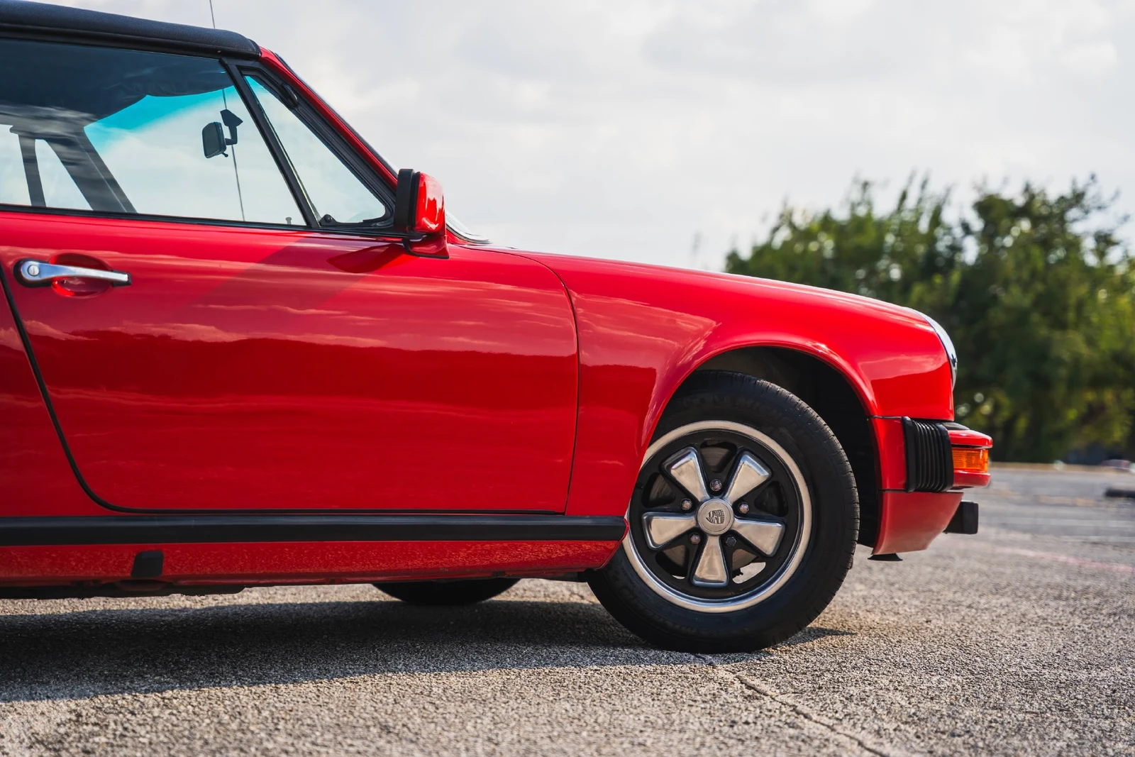 1976 Porsche 911 S Targa (G-Series), 17/30