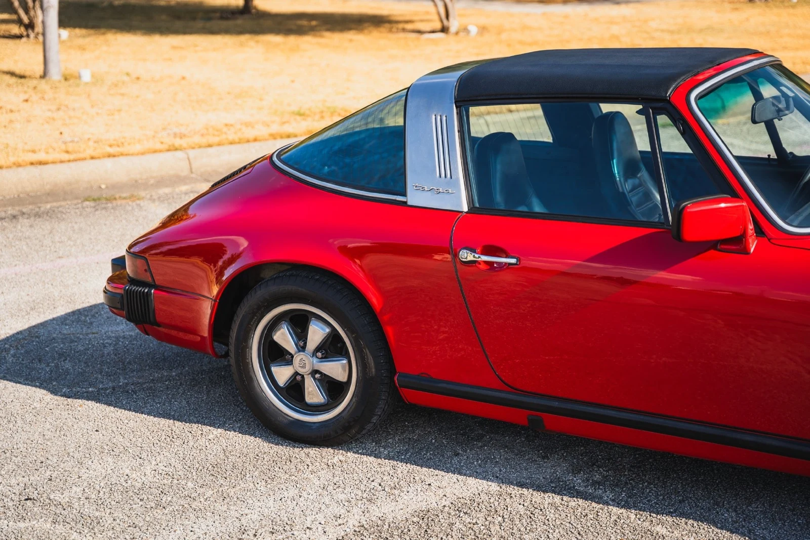 1976 Porsche 911 S Targa (G-Series), 23/30