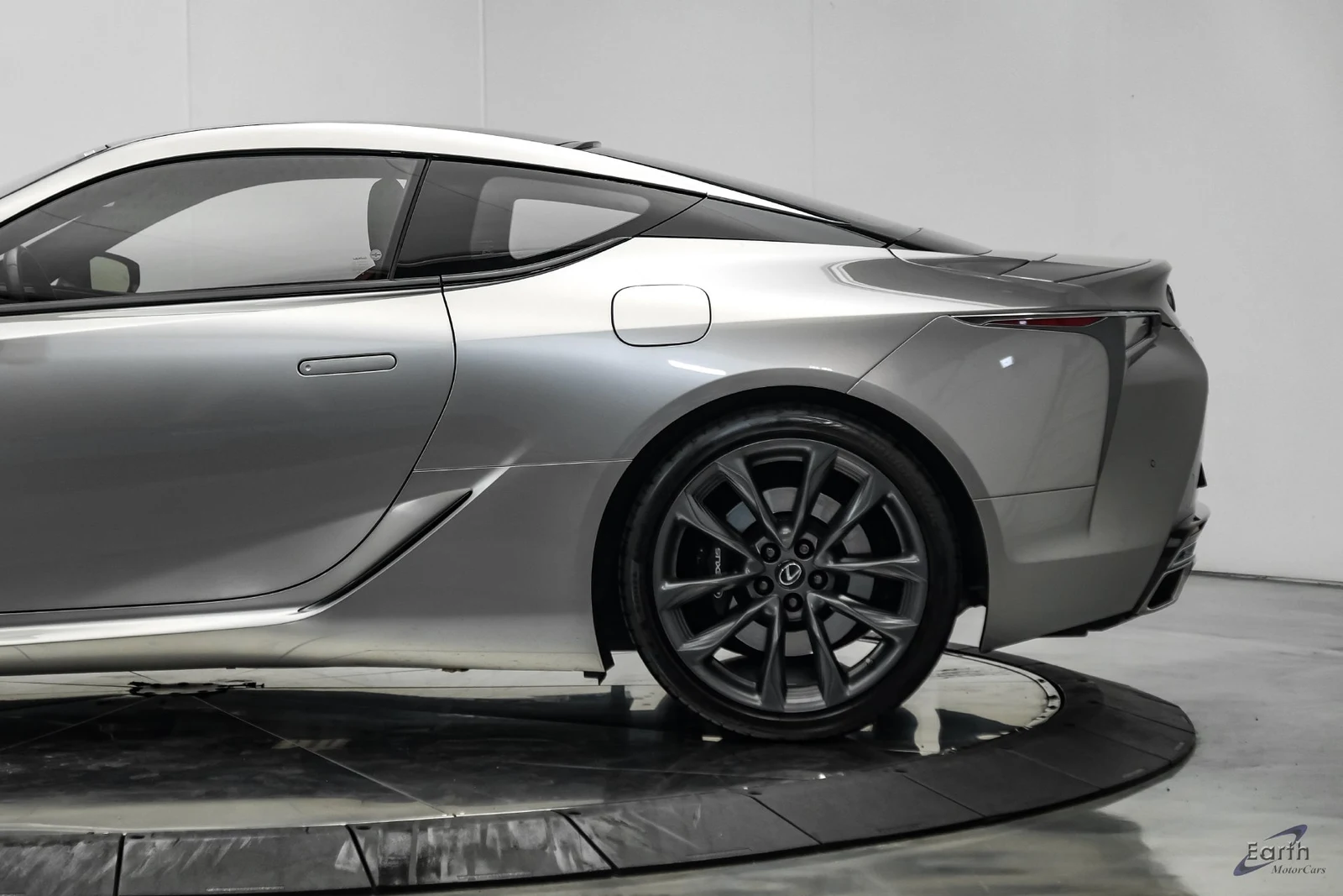 2018 Lexus LC 500, 8/28