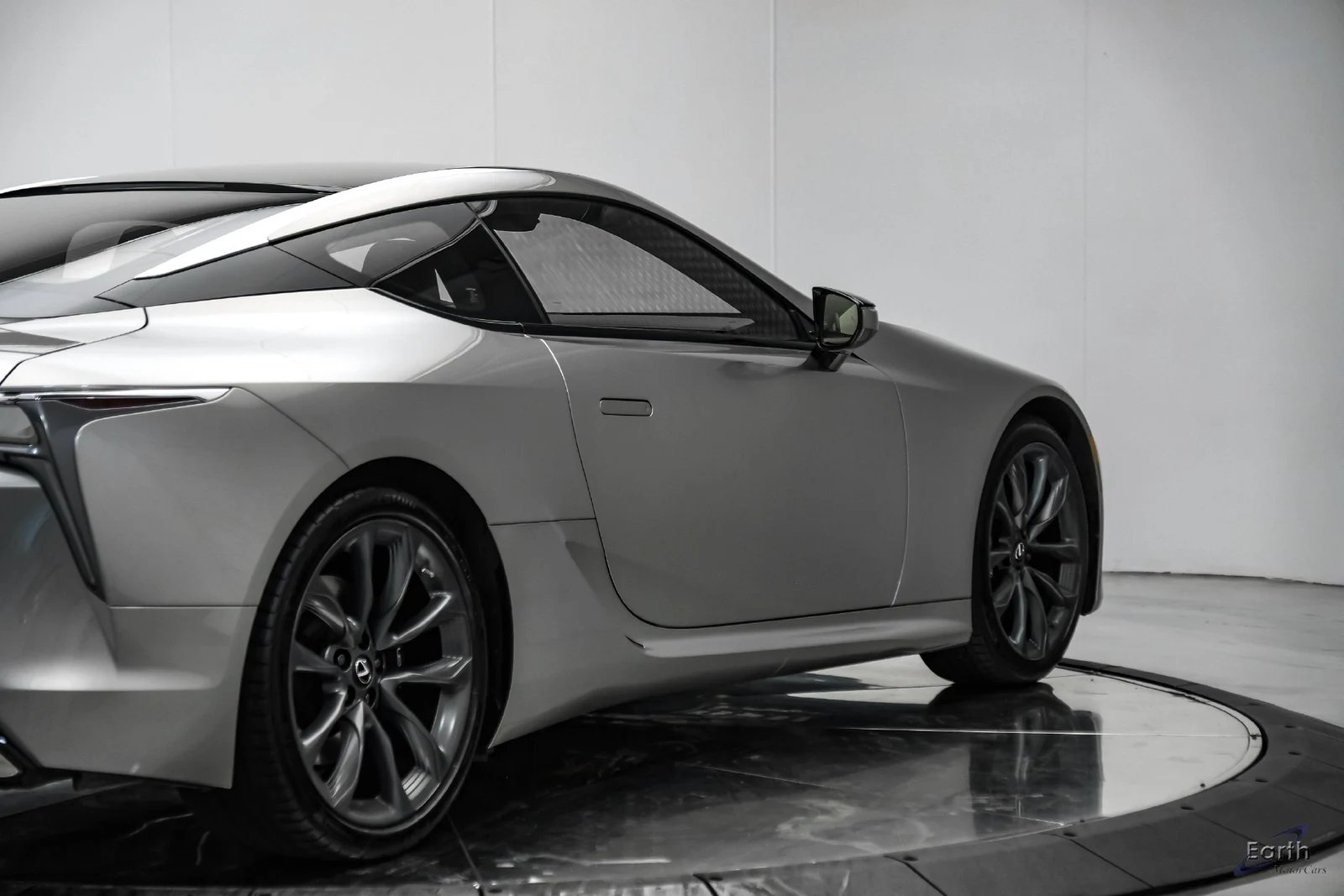 2018 Lexus LC 500, 17/28