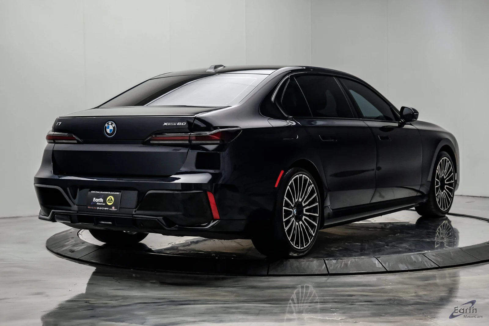 2025 BMW i7 xDrive60, 16/28