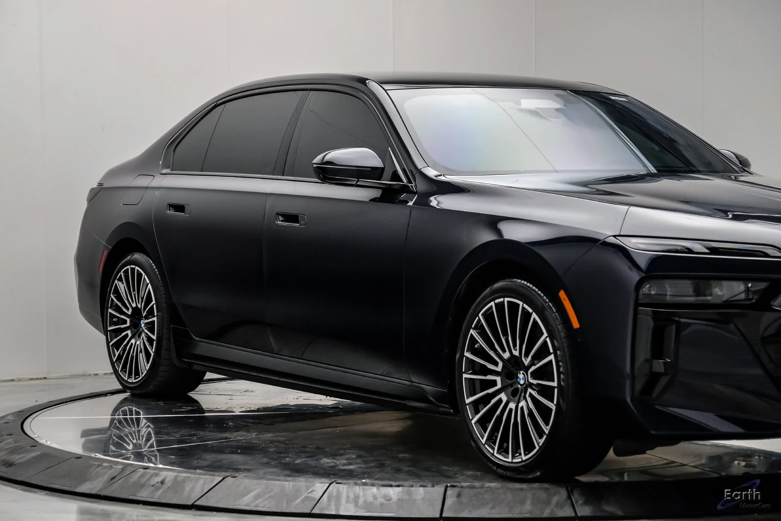 2025 BMW i7 xDrive60, 25/28