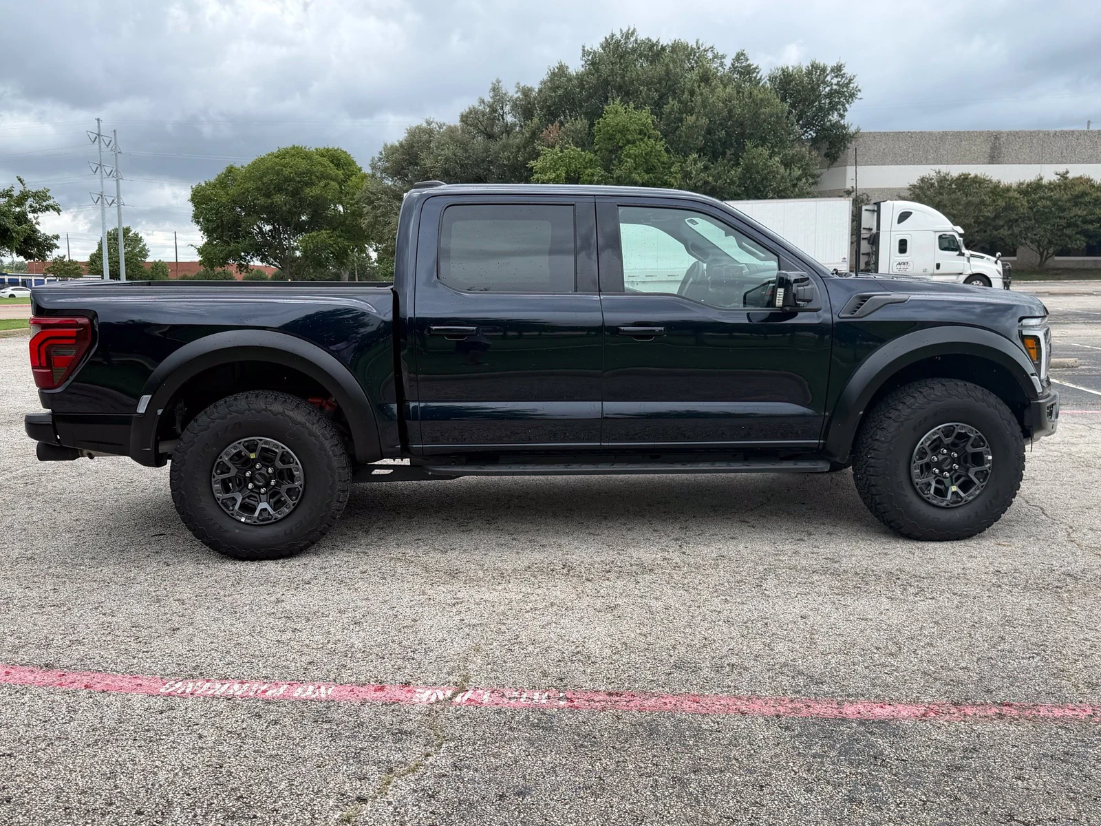 2026 Ford F-150 Raptor R, 10/10