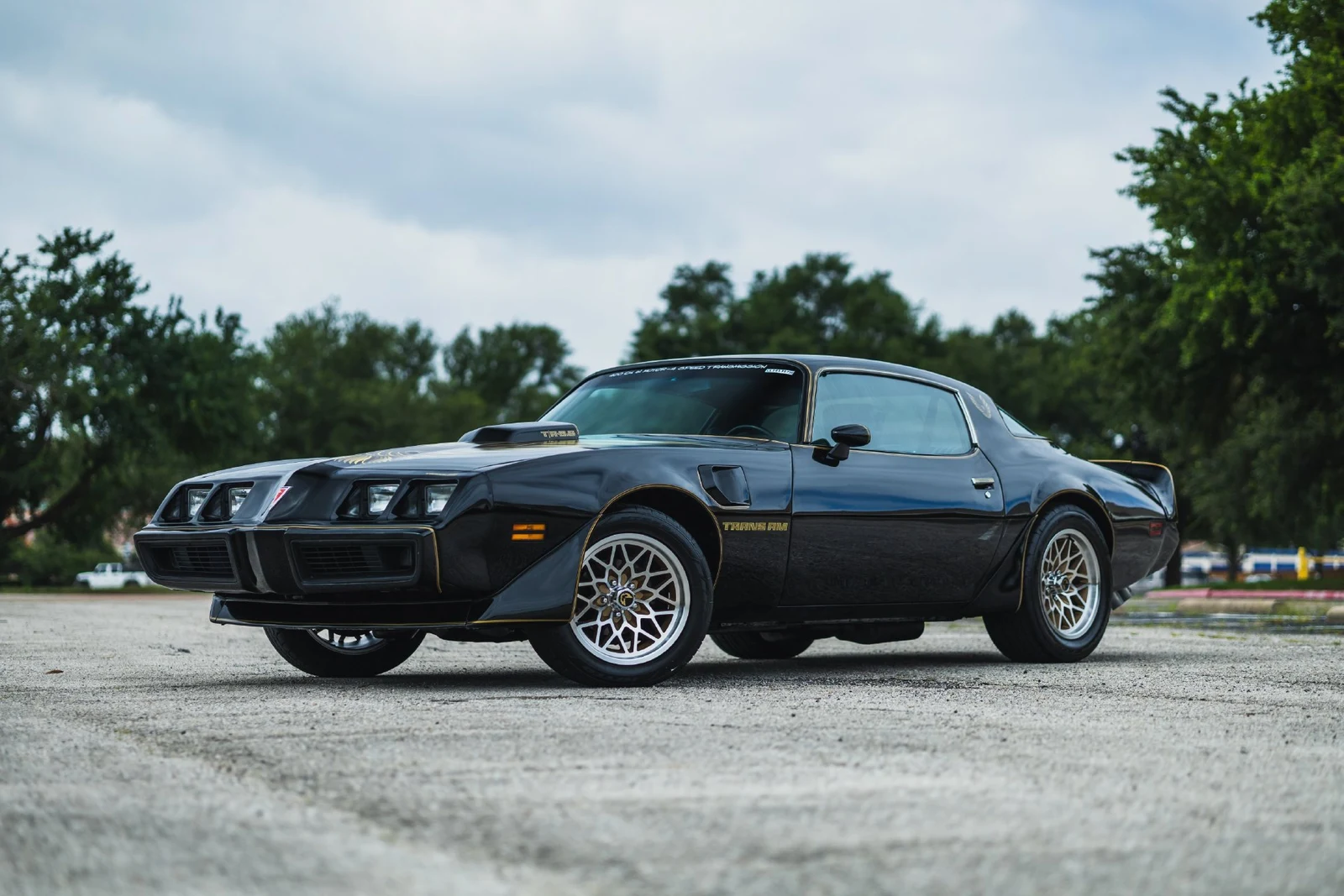 Pontiac Firebird Trans Am (2nd Generation) | Earth MotorCars