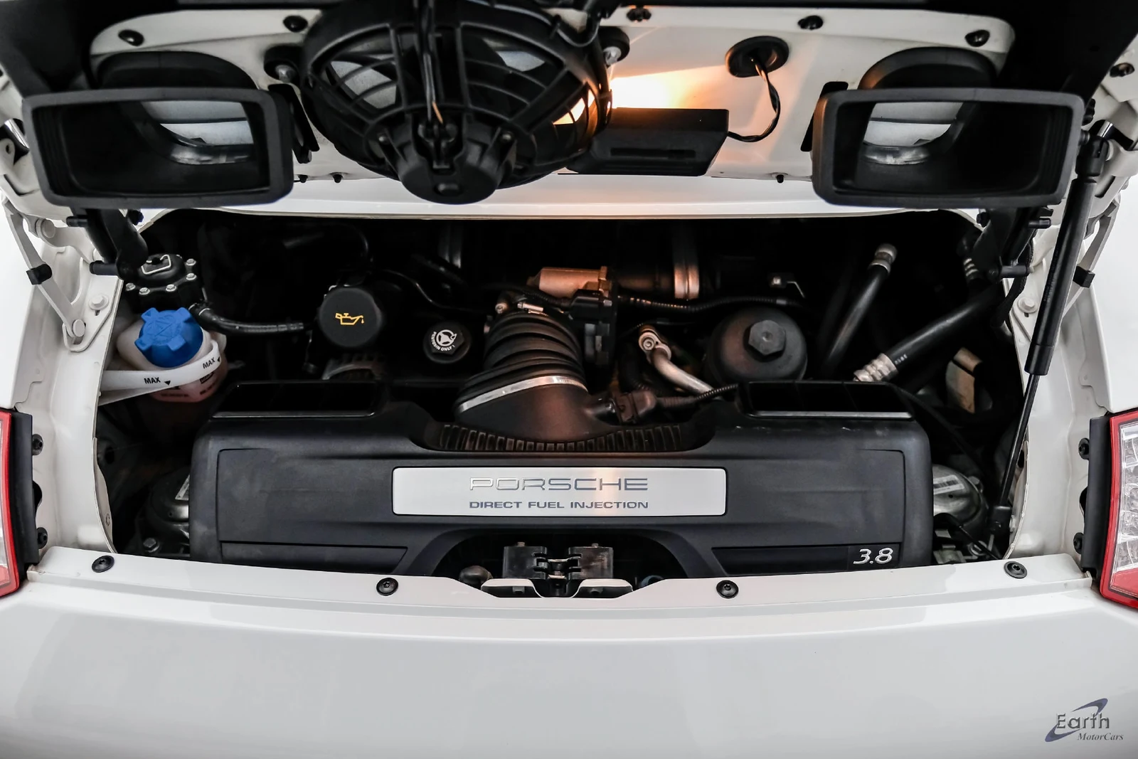 2011 Porsche 911 Carrera S Cabriolet (997.2), 3/28