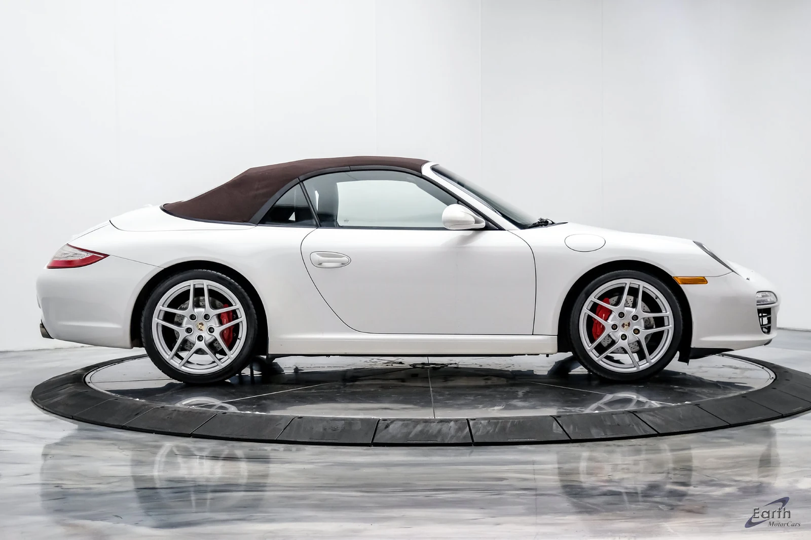 2011 Porsche 911 Carrera S Cabriolet (997.2), 23/28