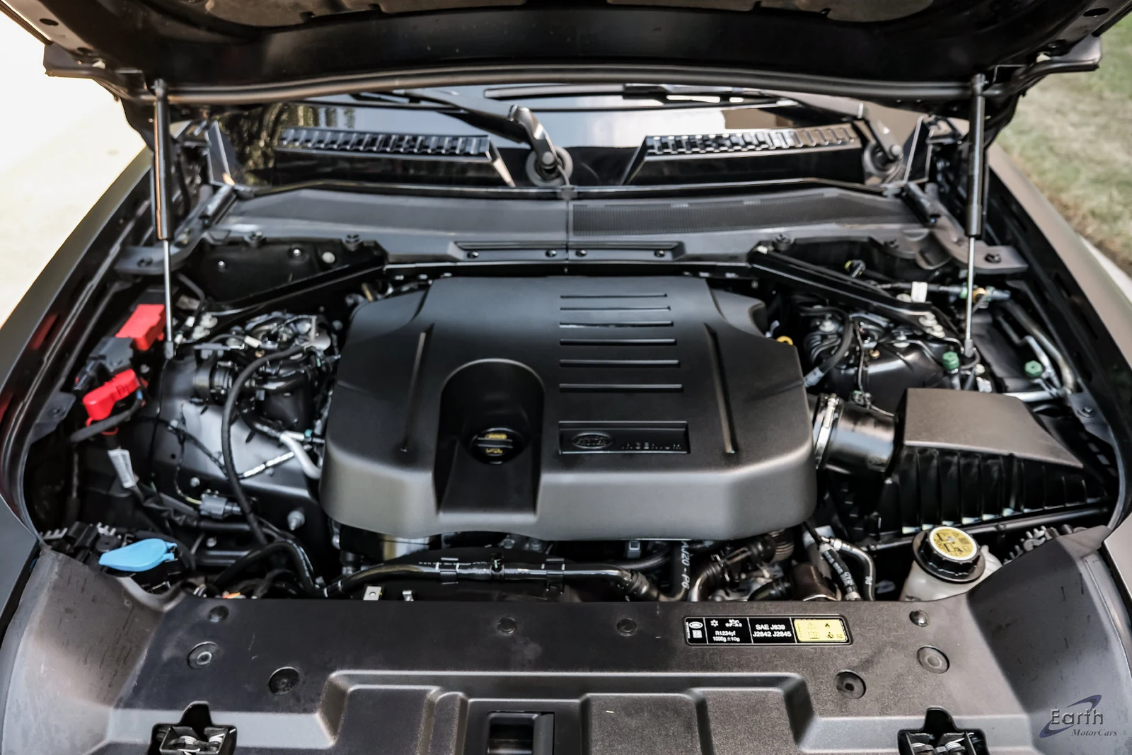 2024 Land Rover Defender 110 X (L663), 4/29