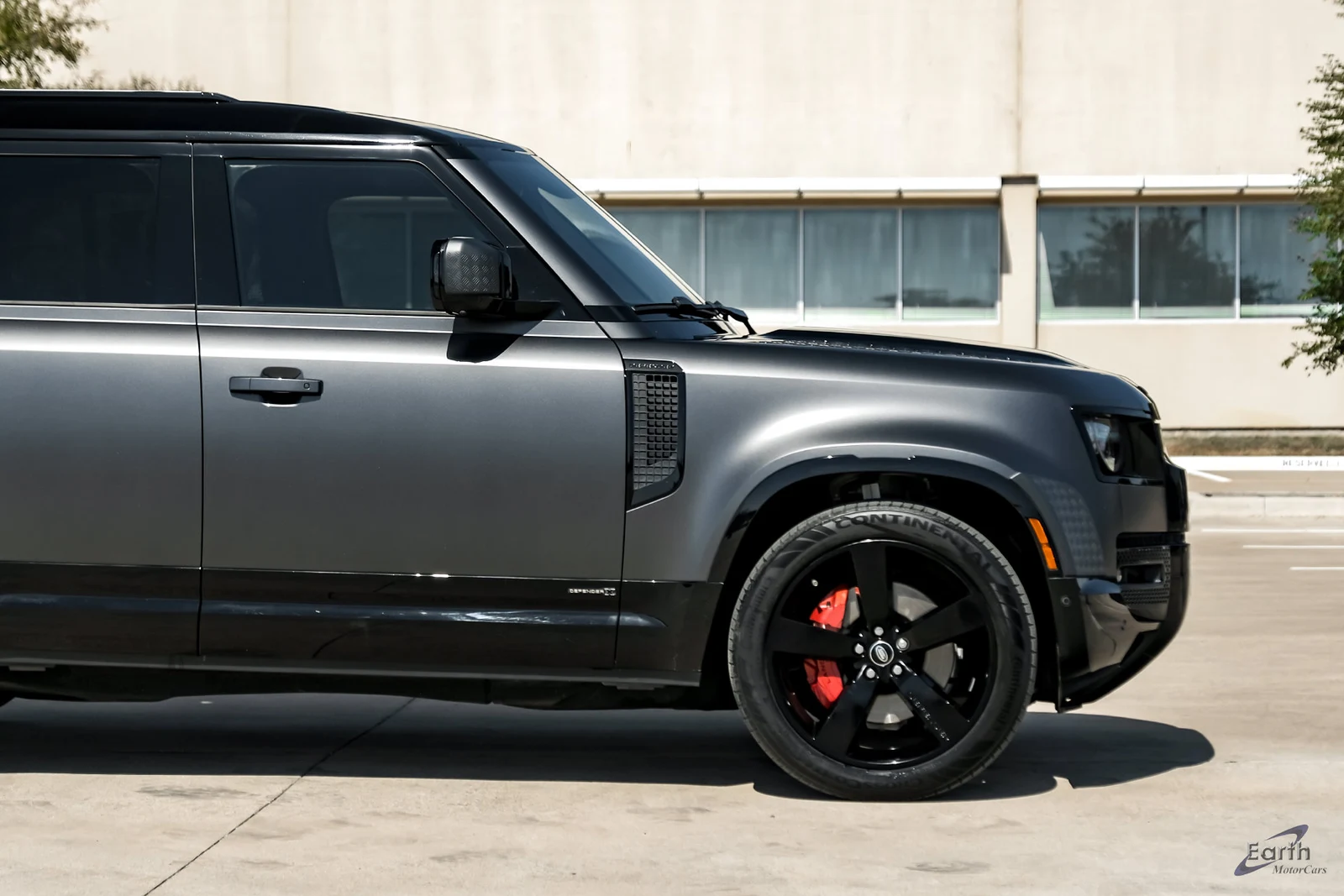 2024 Land Rover Defender 110 X (L663), 20/29