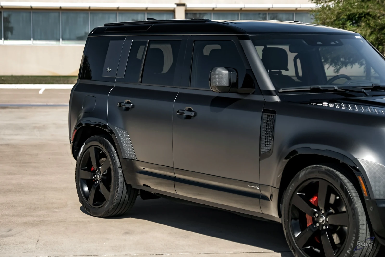 2024 Land Rover Defender 110 X (L663), 22/29