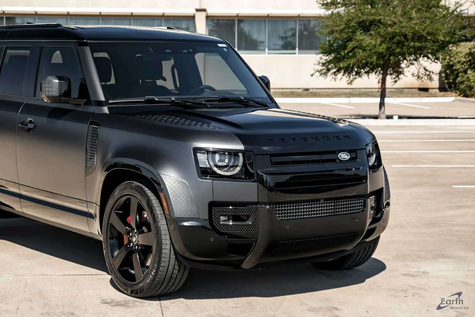 2024 Land Rover Defender 110 X (L663), 23/29