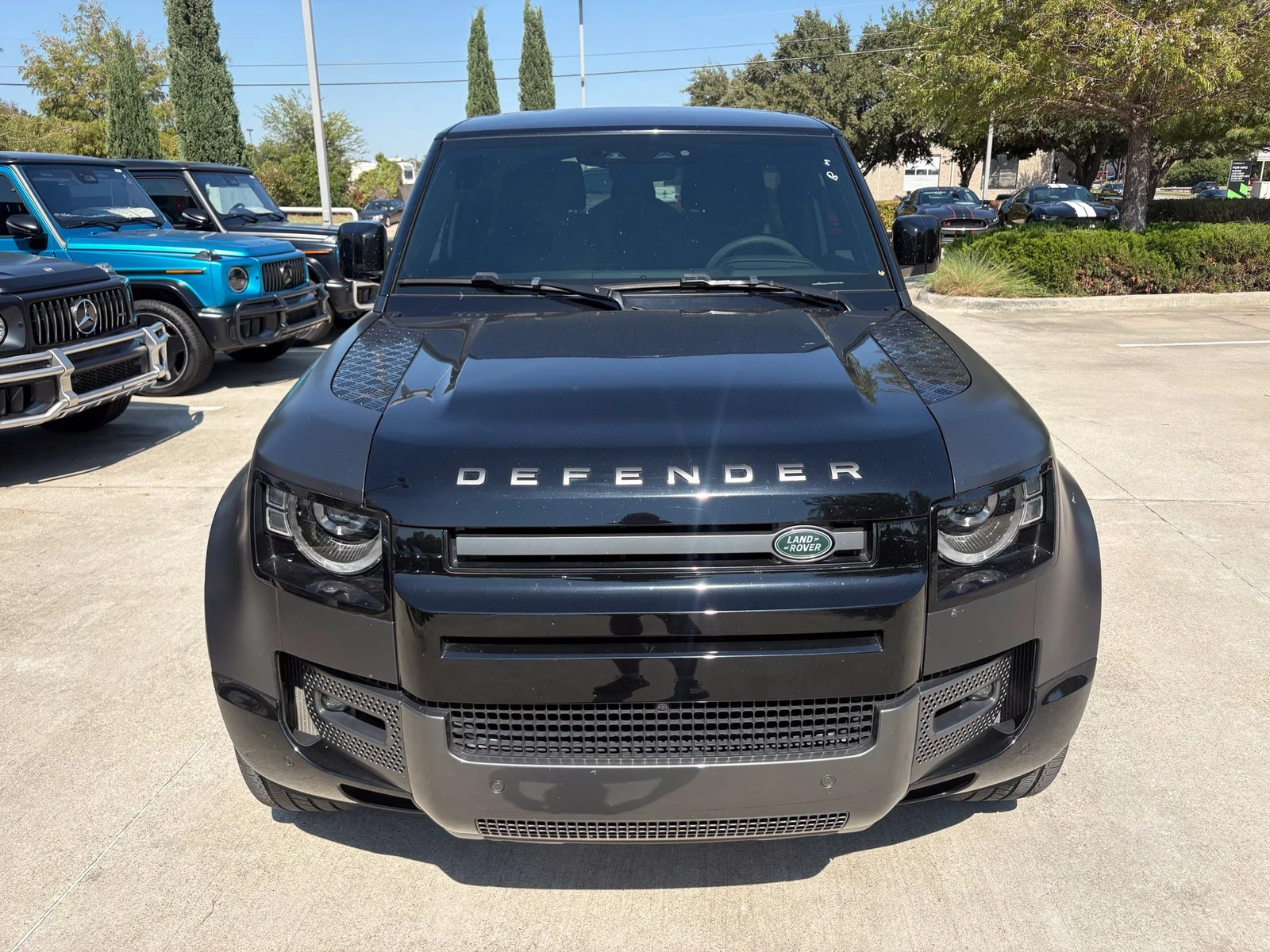 2023 Land Rover Defender 90 V8 (L663), 2/5