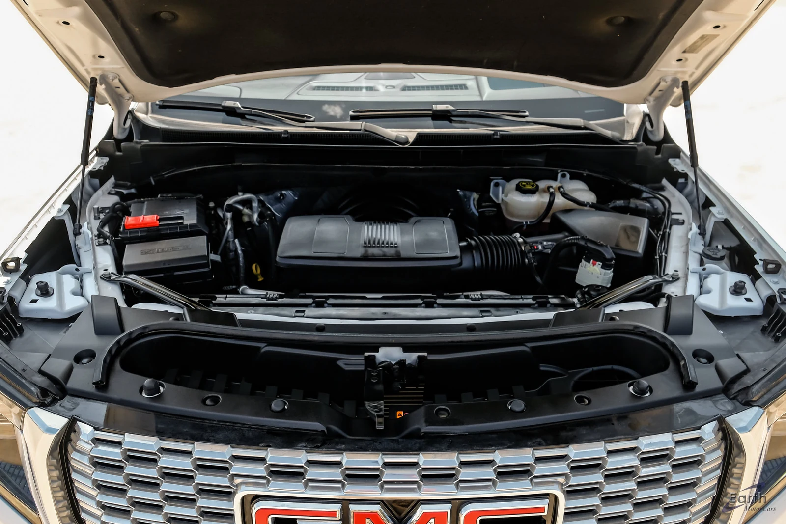 2024 GMC Yukon XL Denali, 3/28