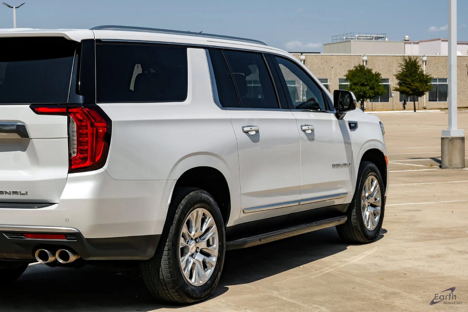 2024 GMC Yukon XL Denali, 16/28