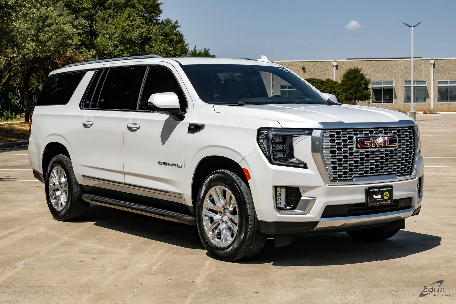 2024 GMC Yukon XL Denali, 20/28