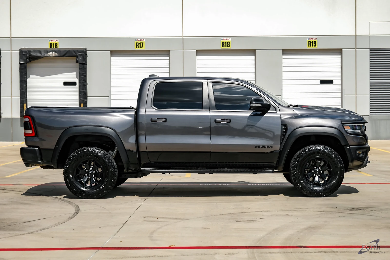 2022 Ram 1500 TRX, 17/28