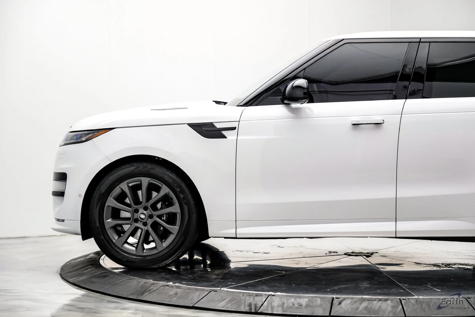 2024 Land Rover Range Rover Sport Dynamic SE (L461), 6/28