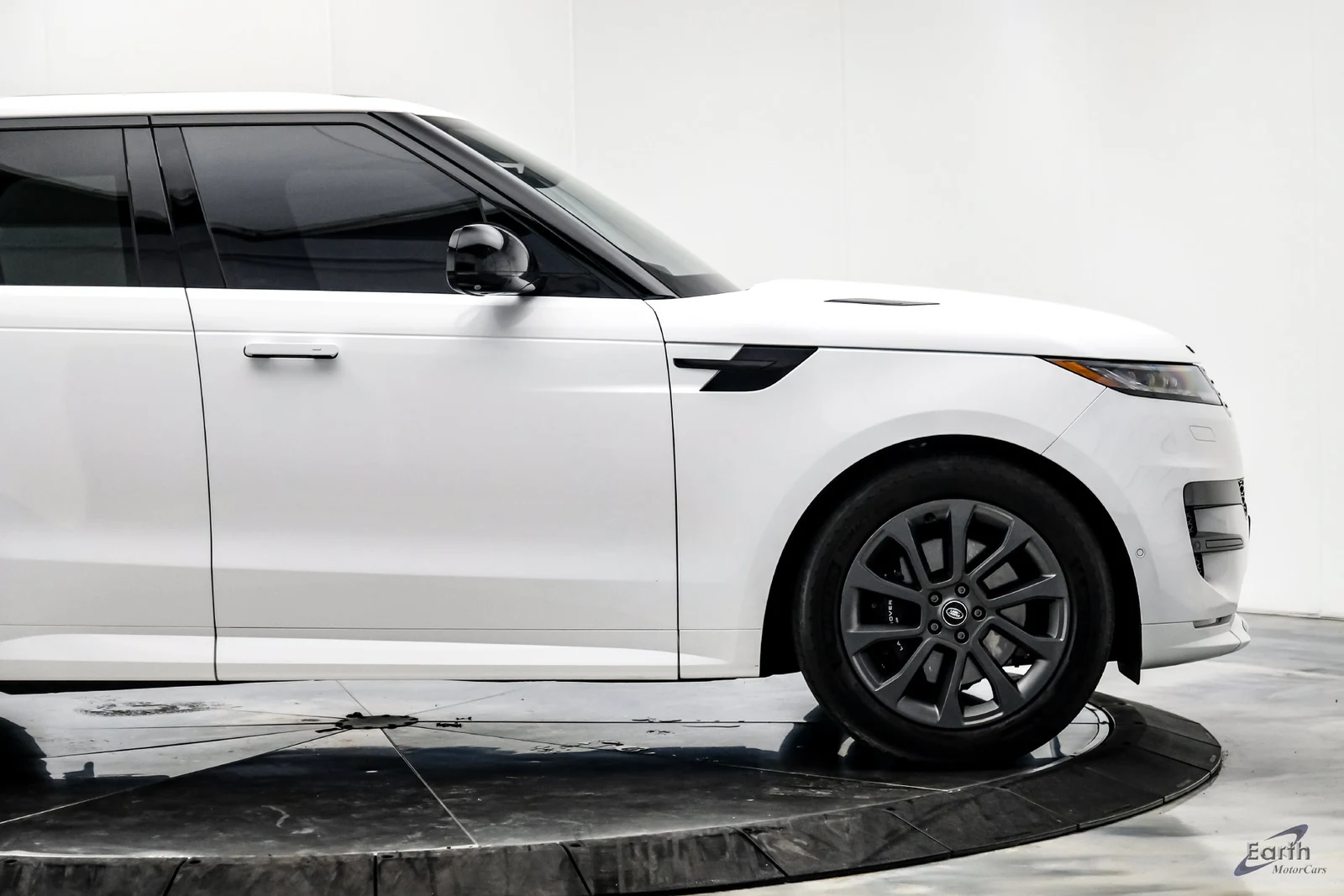 2024 Land Rover Range Rover Sport Dynamic SE (L461), 19/28