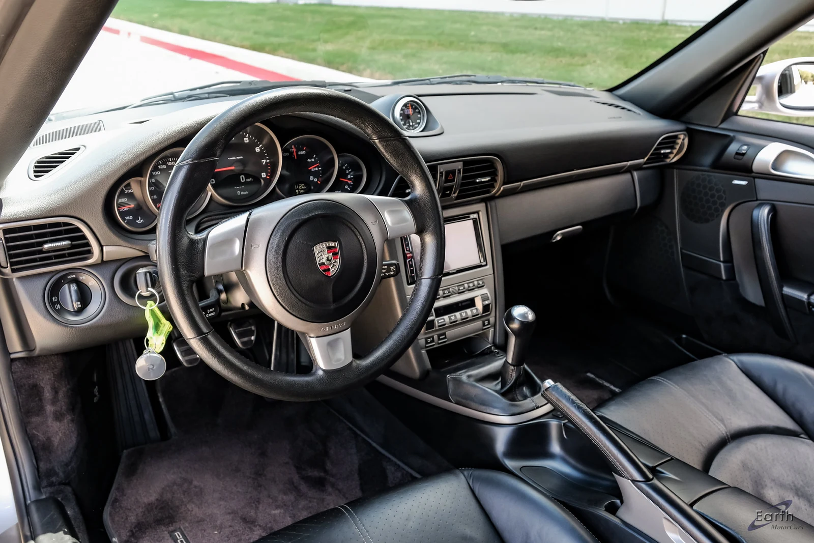 2006 Porsche 911 (997.1) Carrera 4, 2/28
