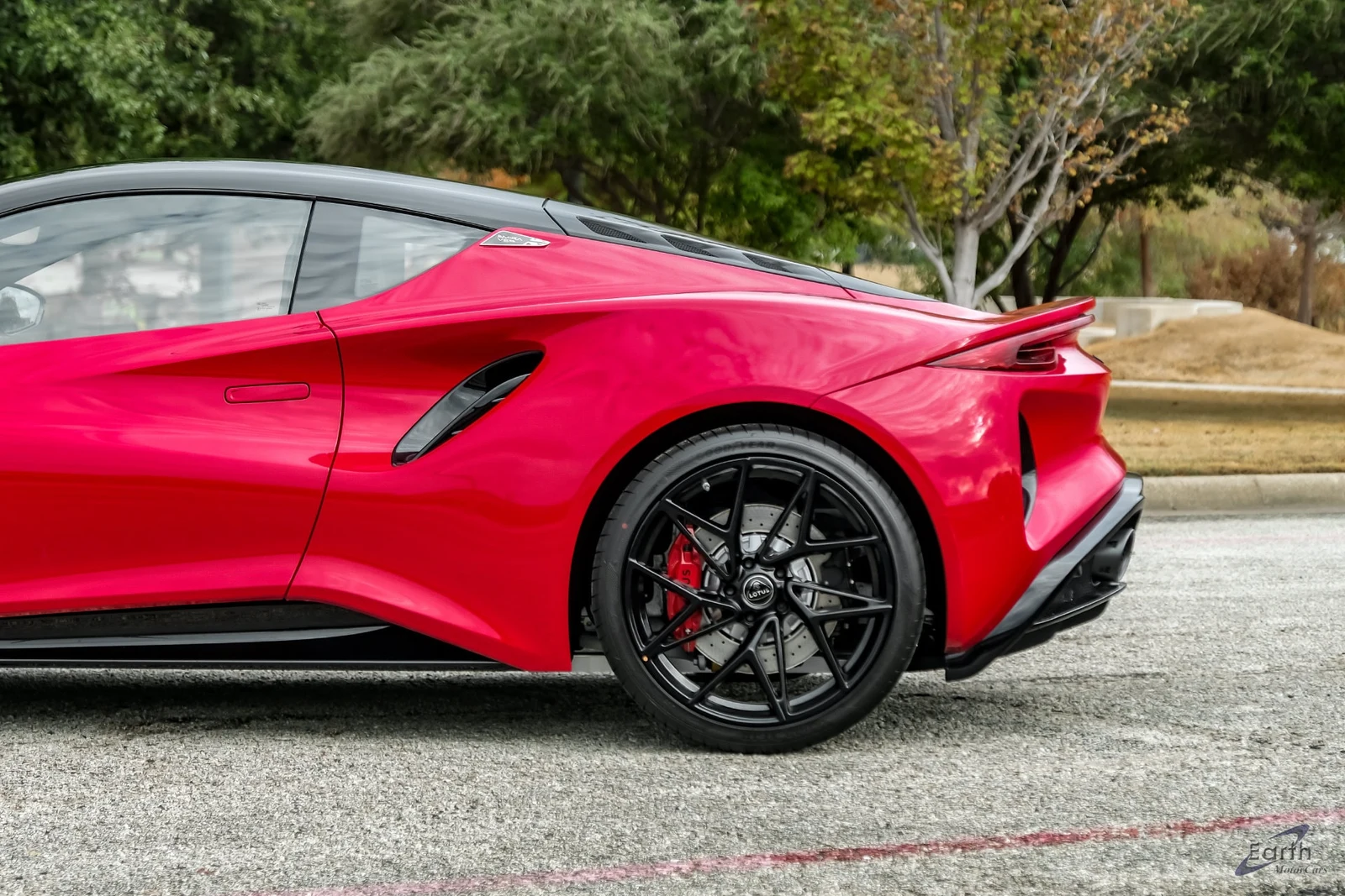 2027 Lotus Emira V6 SE, 8/29