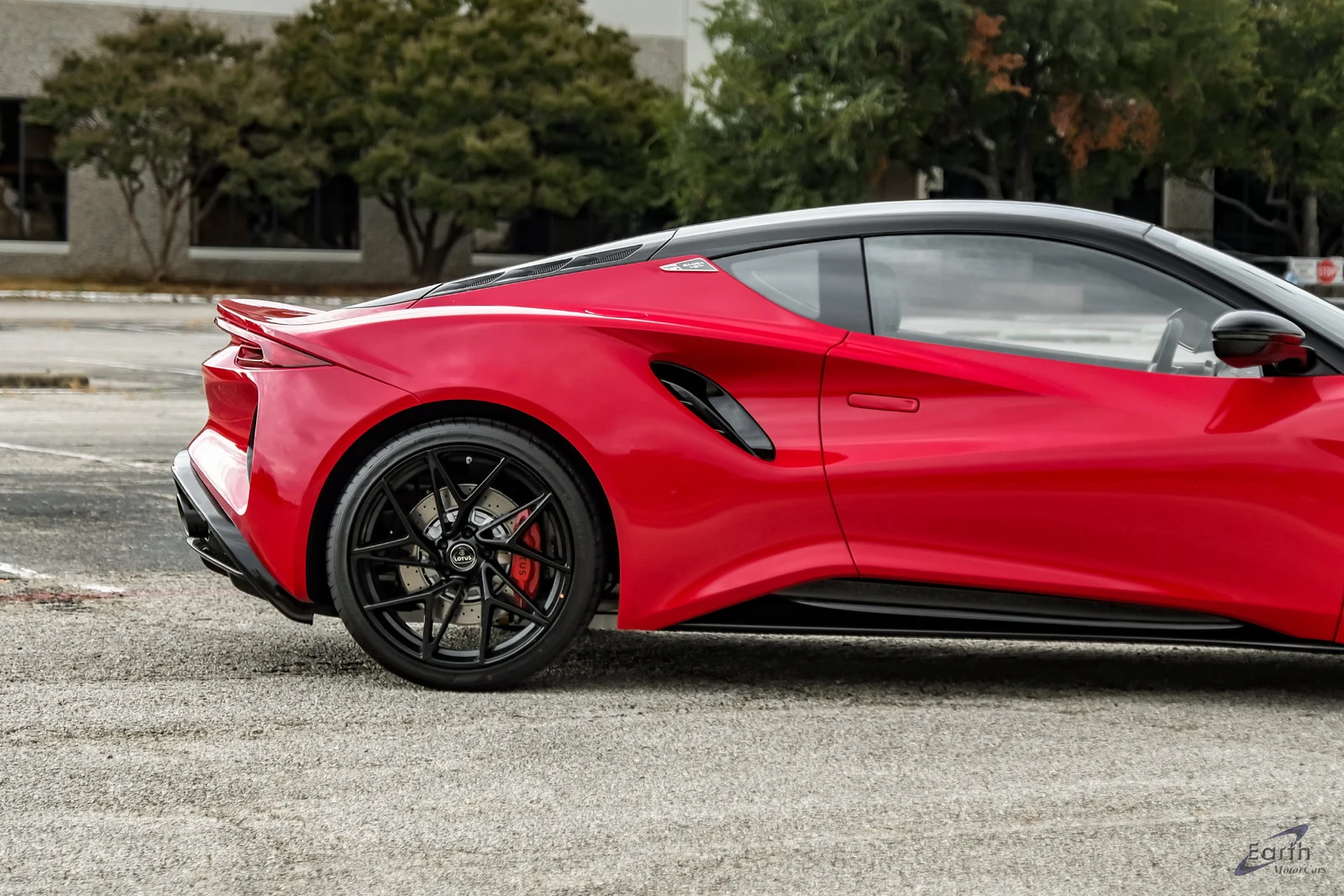2027 Lotus Emira V6 SE, 25/29