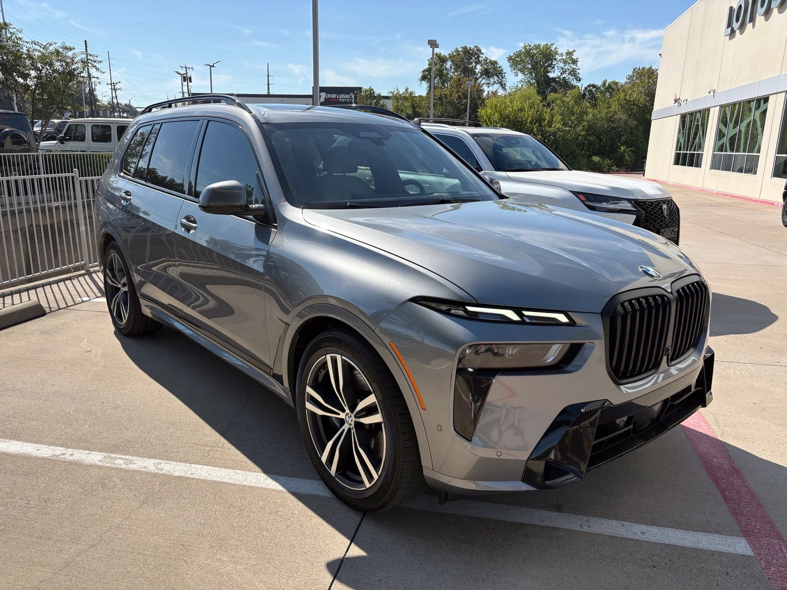 2023 BMW X7 xDrive40i (G07), 3/8