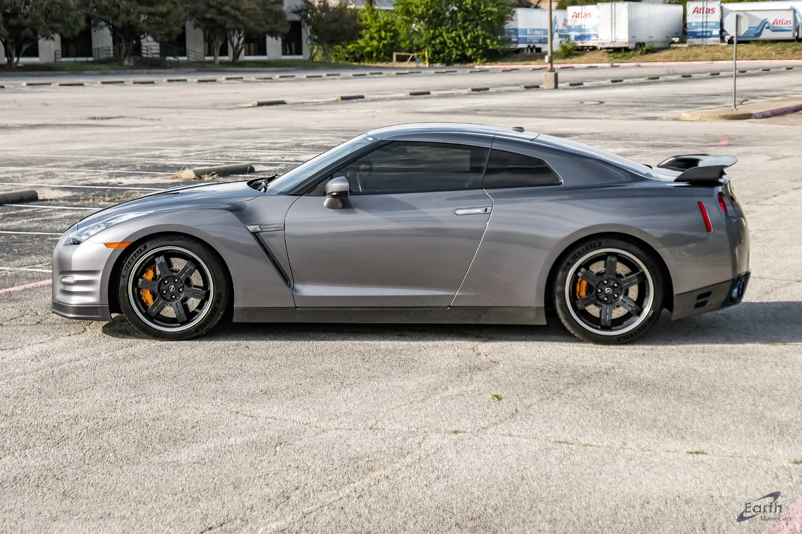 2013 Nissan GT-R Black Edition (R35), 5/27