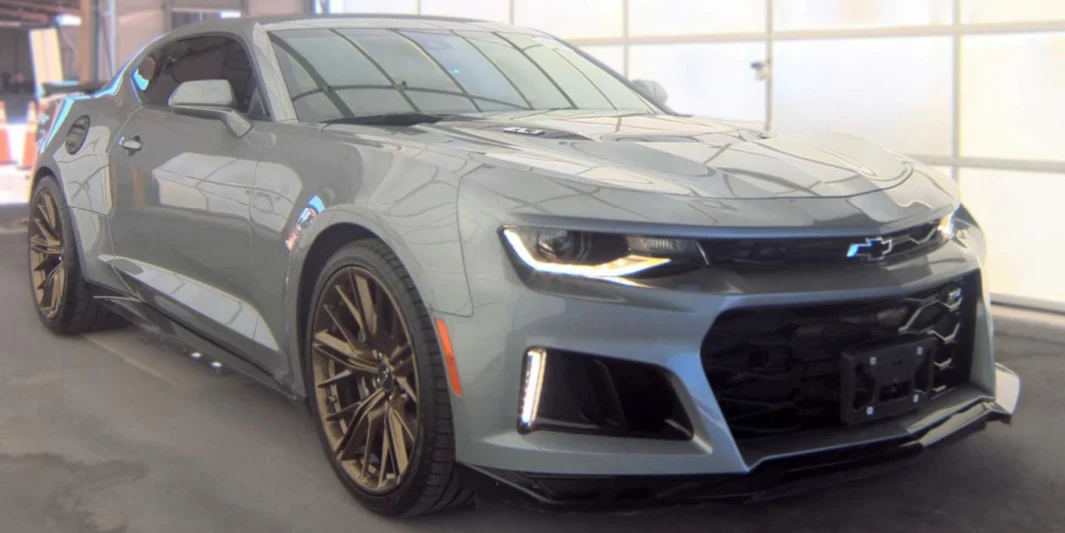 2023 Chevrolet Camaro ZL1, 2/8