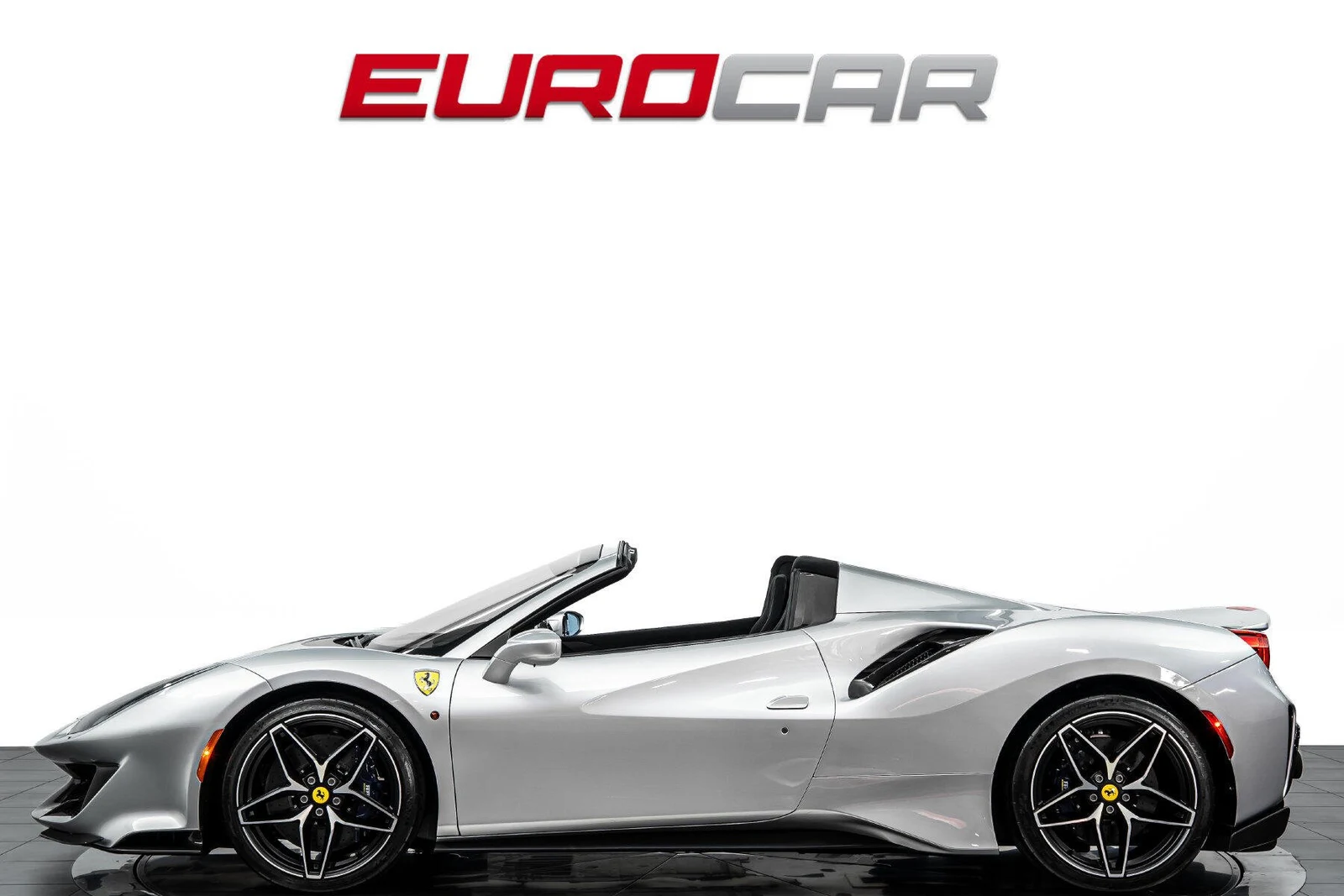 2020 Ferrari 488 Pista Spider, 2/20