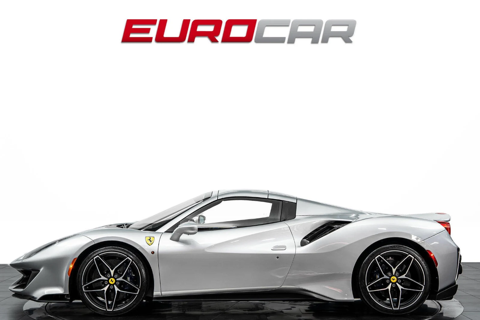 2020 Ferrari 488 Pista Spider, 3/20
