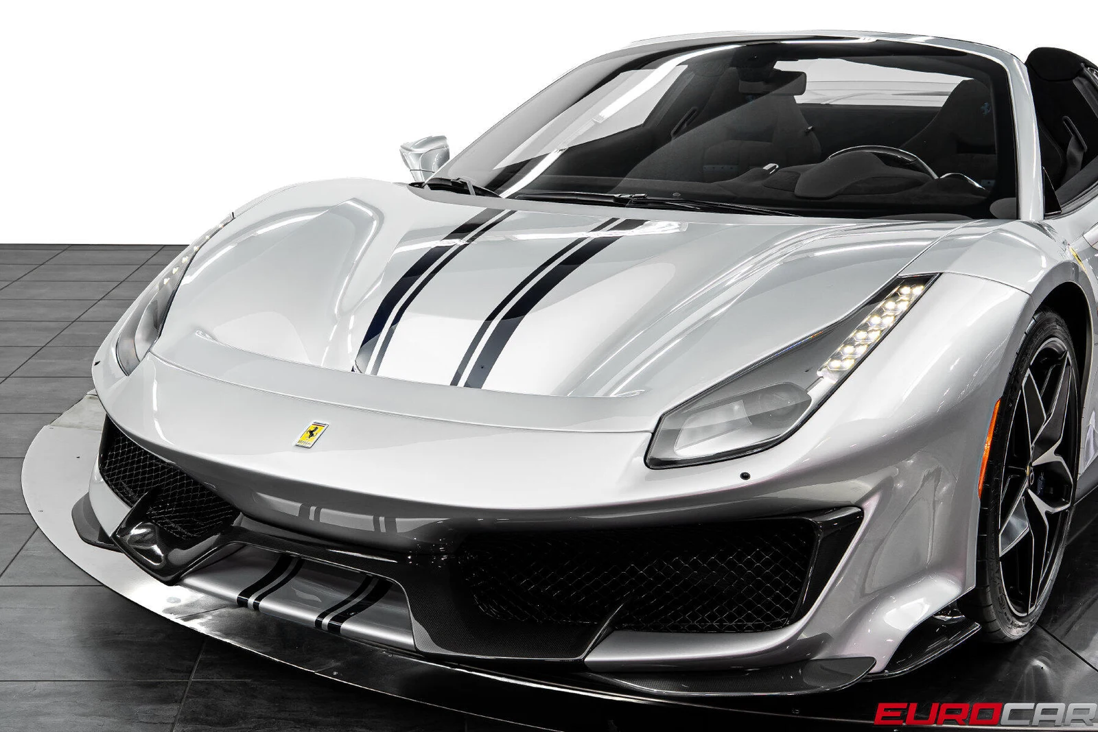 2020 Ferrari 488 Pista Spider, 19/20