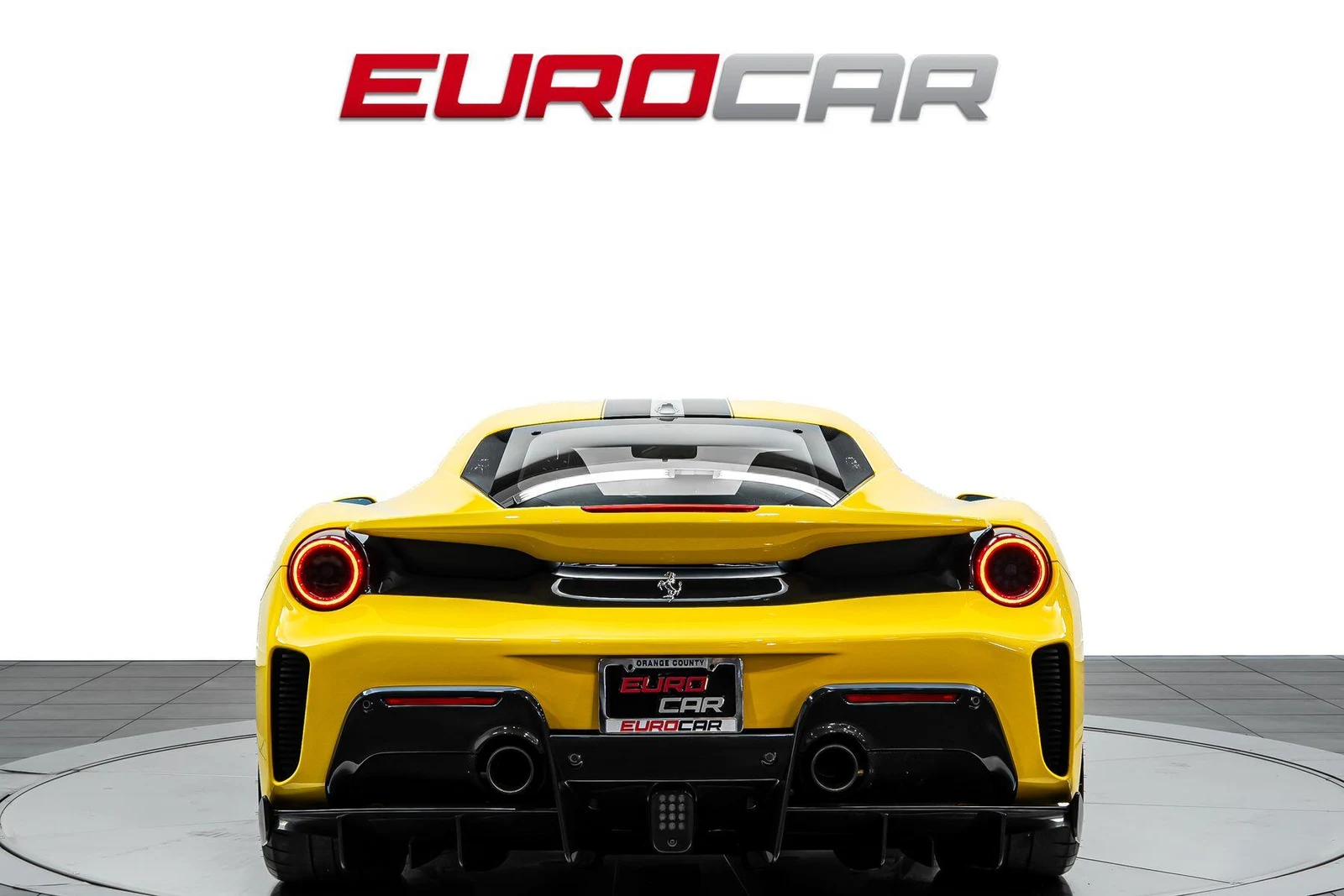 2020 Ferrari 488 Pista, 4/20