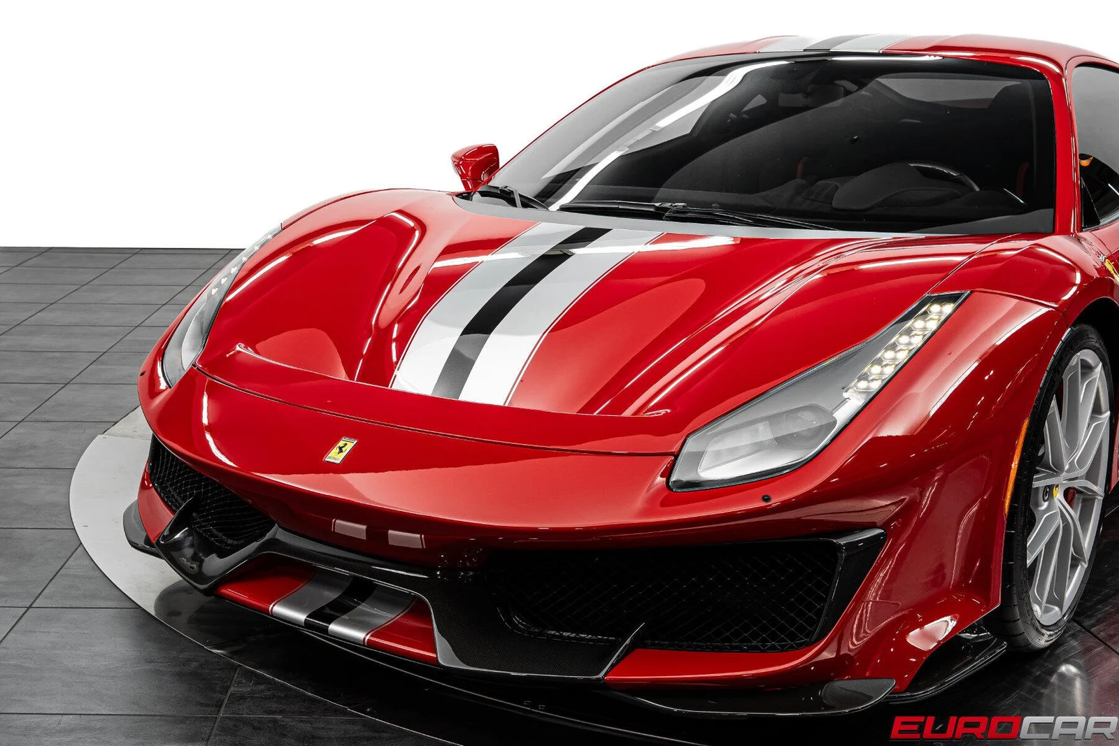 2019 Ferrari 488 Pista, 17/20
