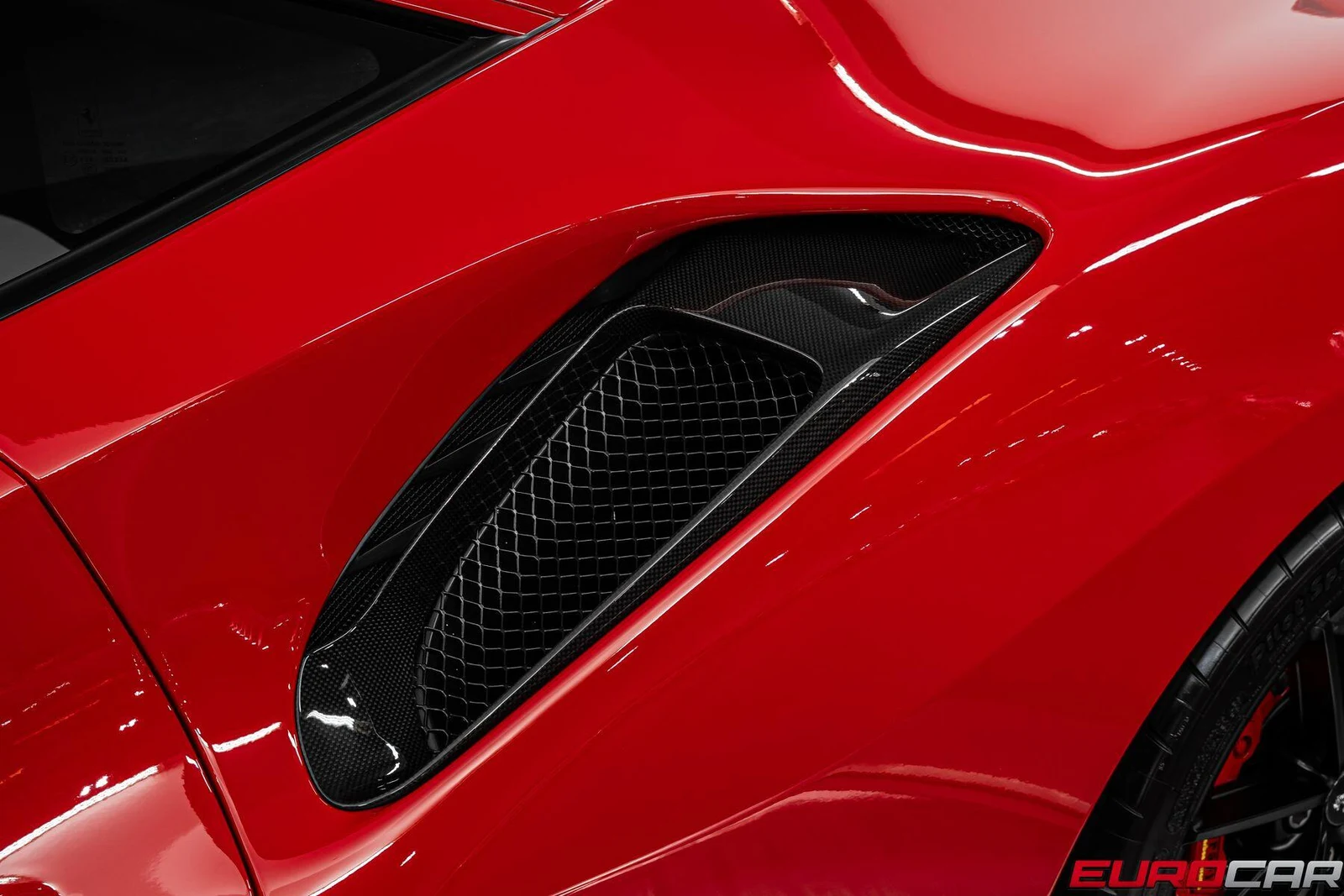 2019 Ferrari 488 Pista, 18/20