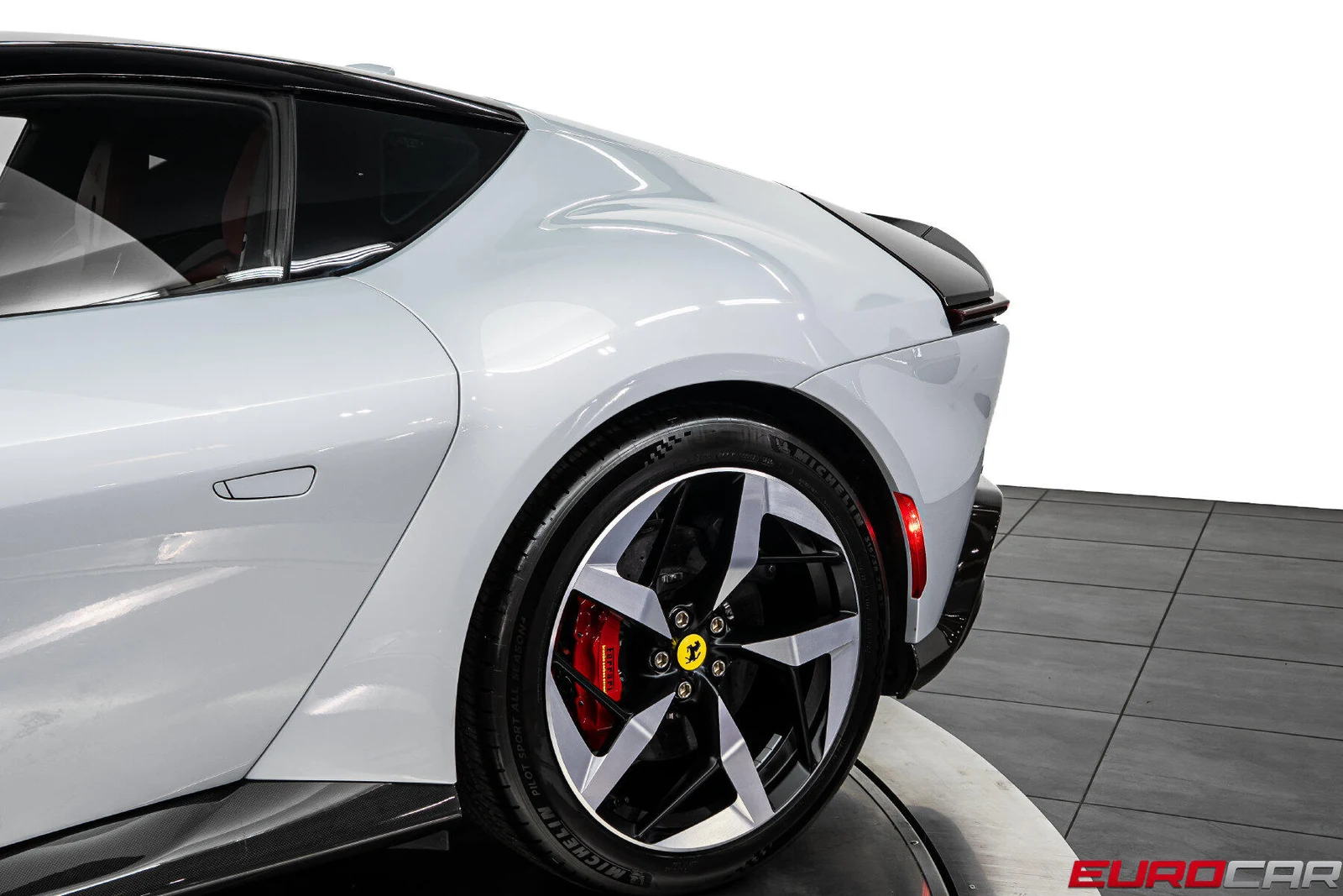 2025 Ferrari 12Cilindri, 18/20