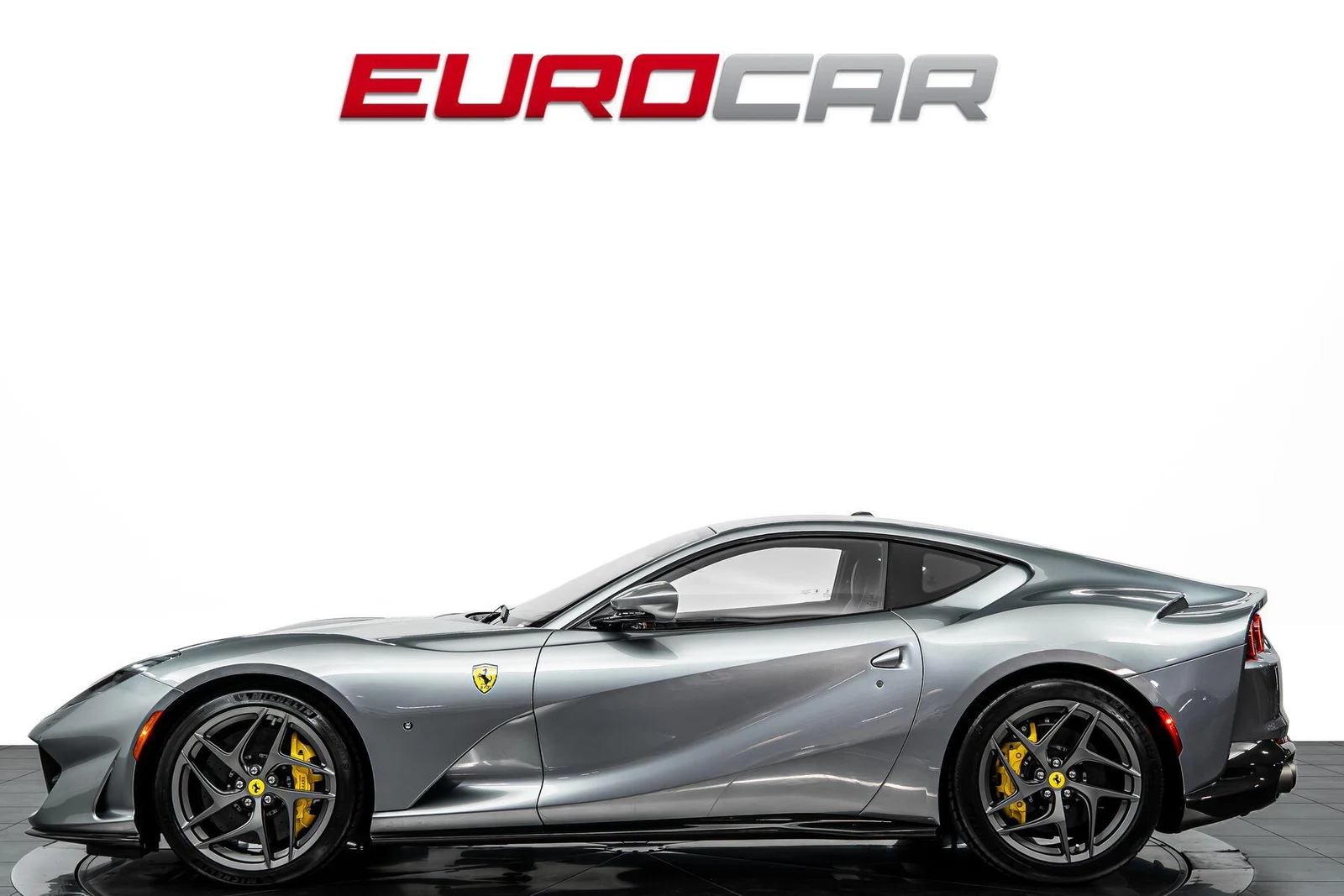 2020 Ferrari 812 Superfast, 2/20