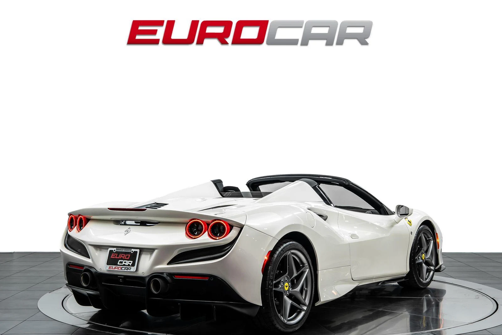 2023 Ferrari F8 Spider, 6/20