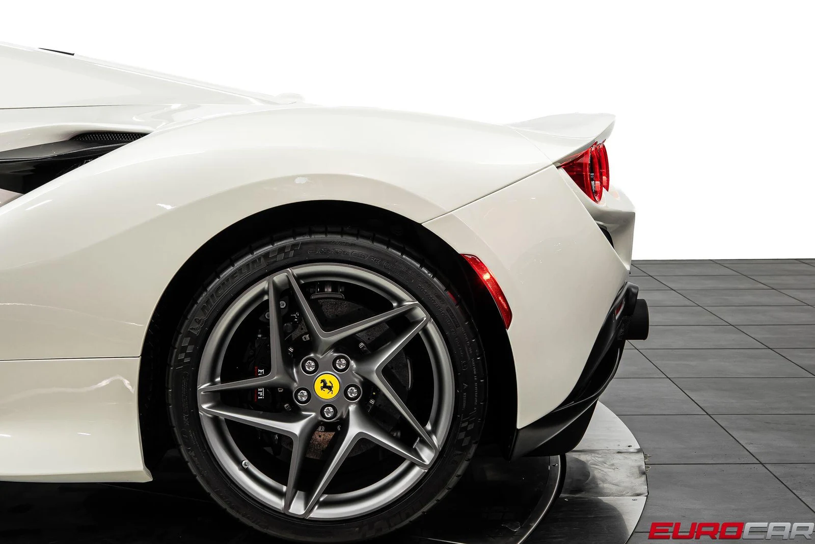 2023 Ferrari F8 Spider, 20/20