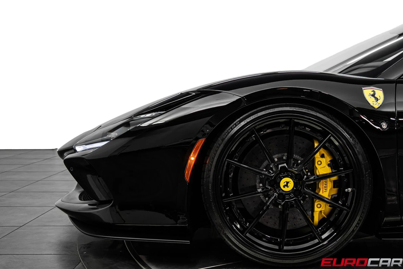 2022 Ferrari F8 Spider, 17/20