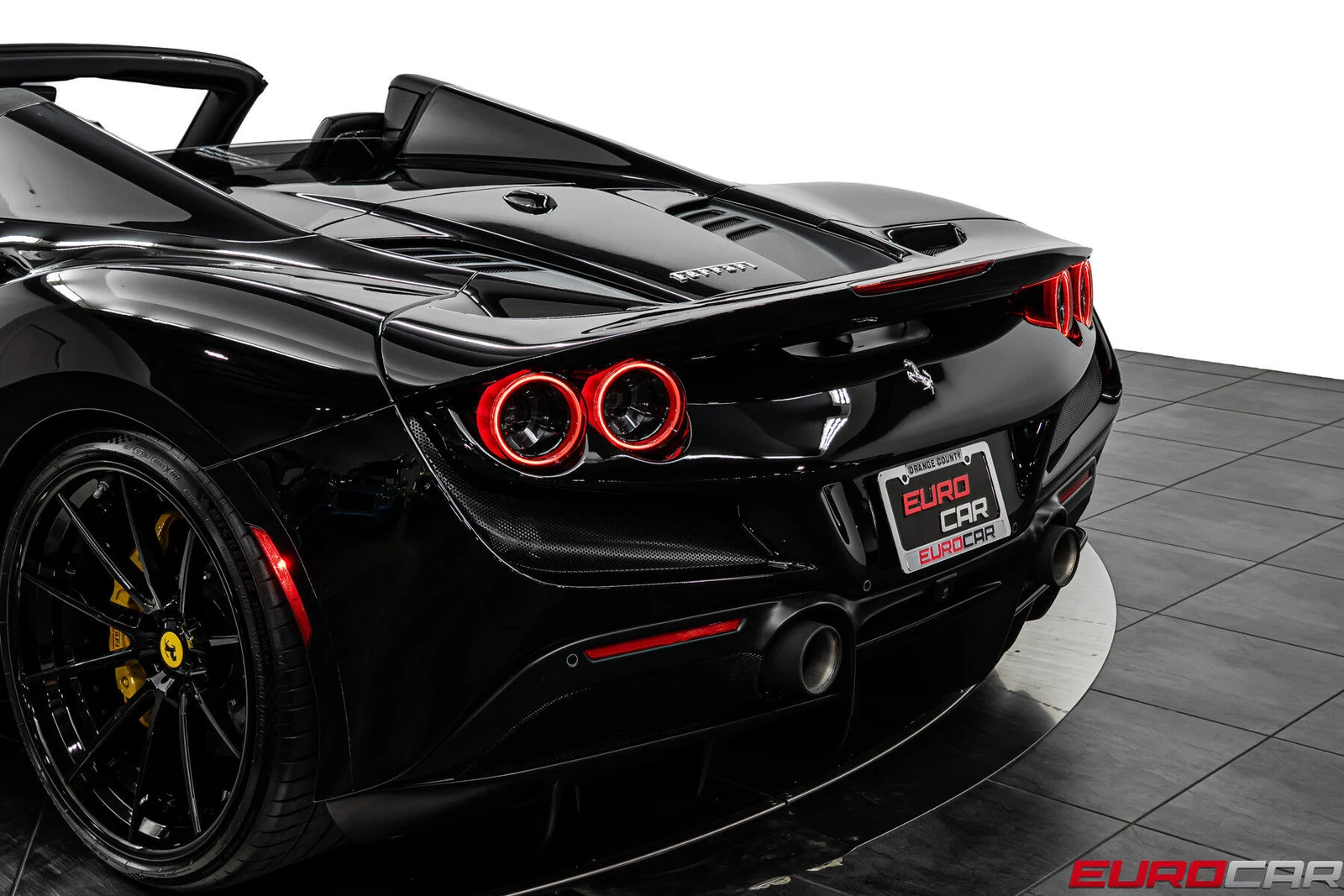 2022 Ferrari F8 Spider, 20/20