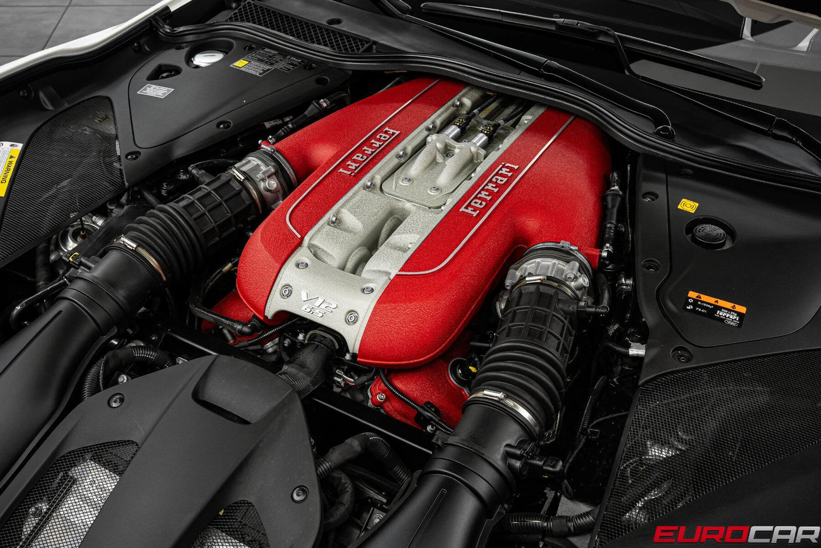 2020 Ferrari 812 Superfast, 10/20