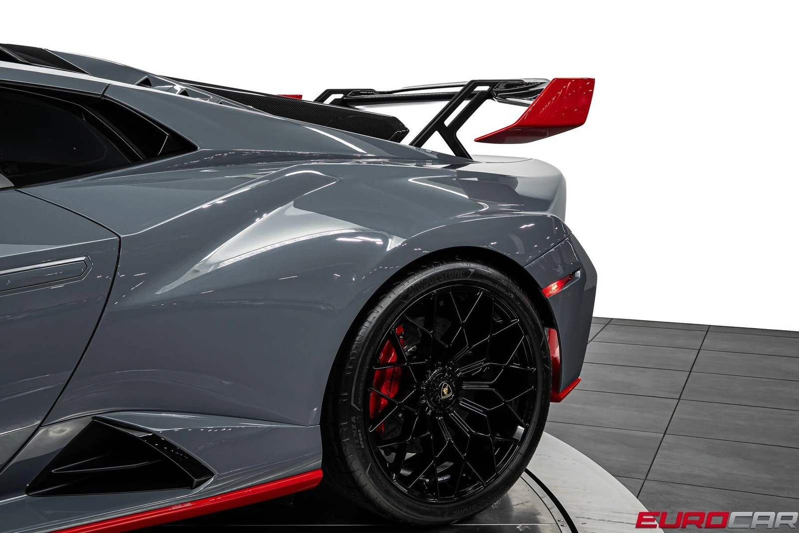 2023 Lamborghini Huracán STO, 20/20