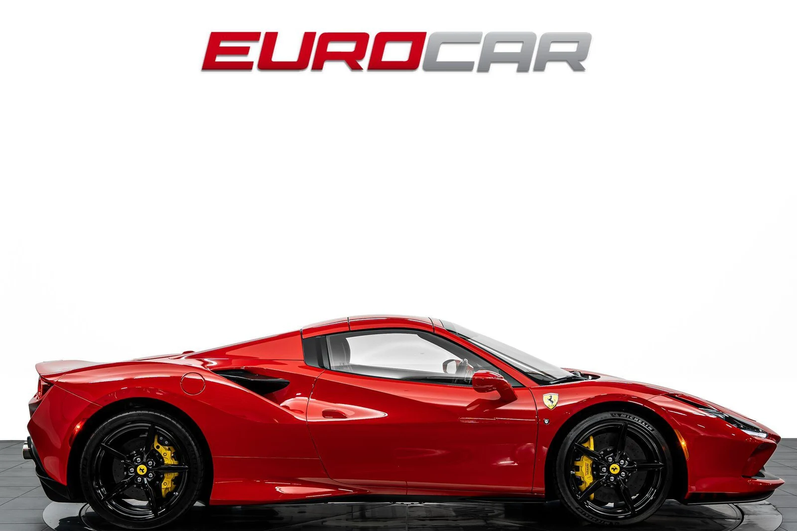 2021 Ferrari F8 Spider, 7/20