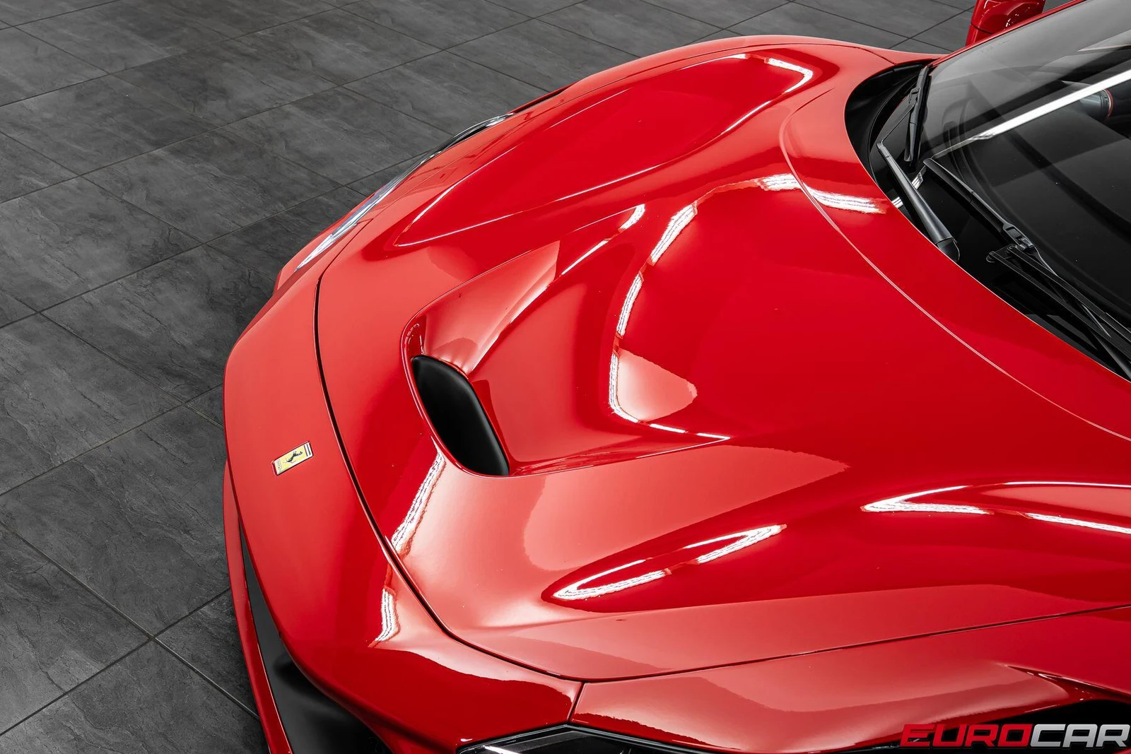 2021 Ferrari F8 Spider, 11/20