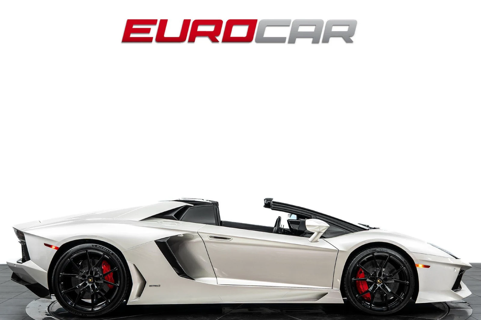 2015 Lamborghini Aventador LP 700-4 Roadster, 8/20
