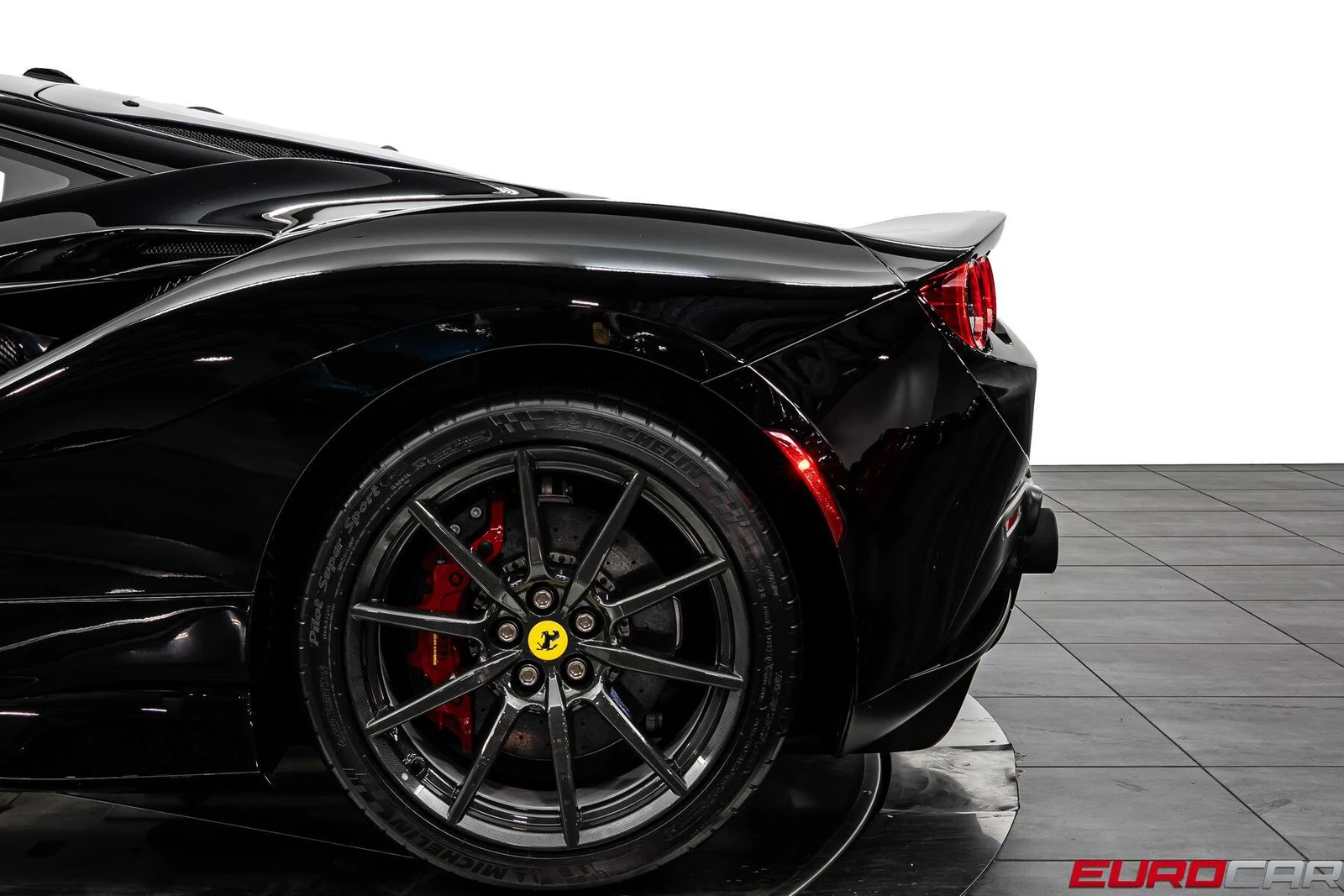 2022 Ferrari F8 Tributo, 17/20