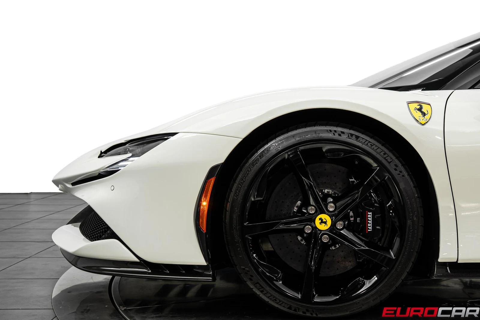 2024 Ferrari SF90 Stradale, 19/20