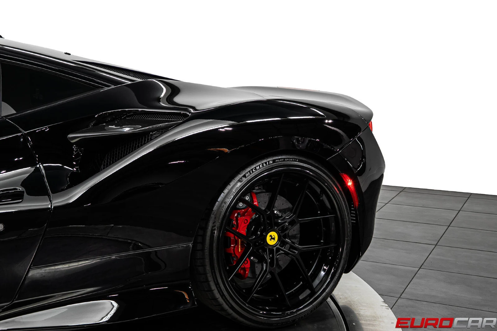 2021 Ferrari F8 Tributo, 17/20