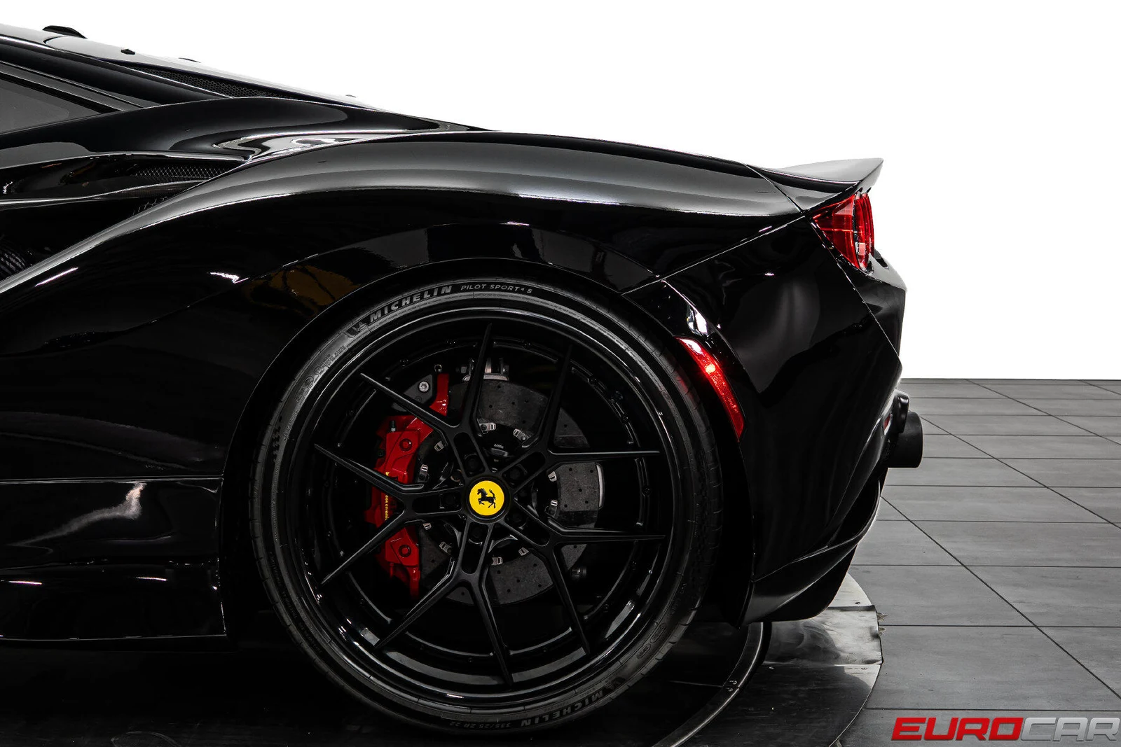 2021 Ferrari F8 Tributo, 18/20