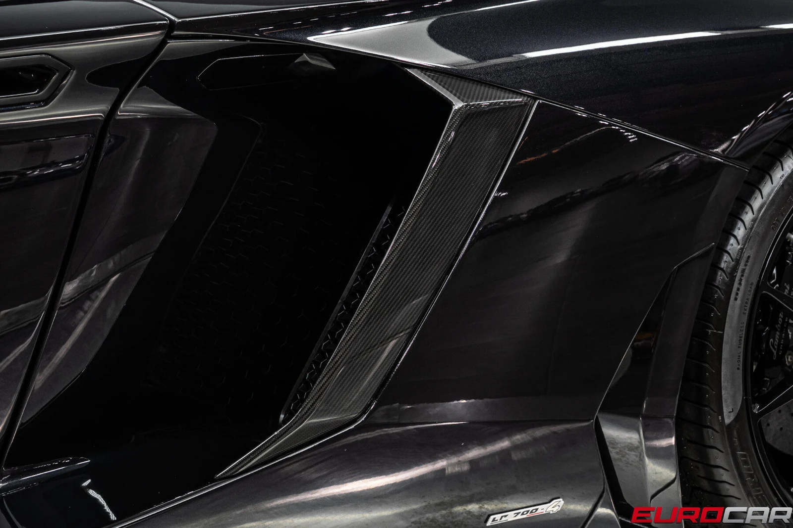 2014 Lamborghini Aventador LP 700-4, 19/20